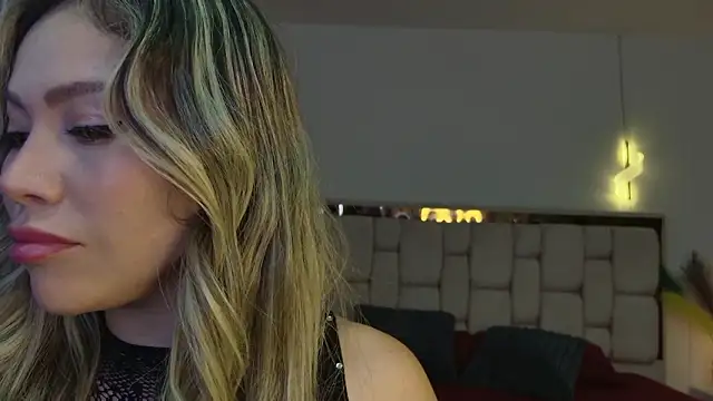 Ammy Castro online show from 03-11-26, 10:49