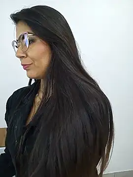 Luna Dumont online show from 05-14-26, 11:17