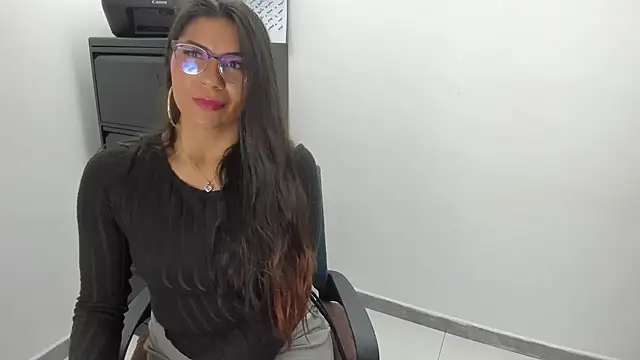 Luna Dumont online show from 06-01-26, 11:12