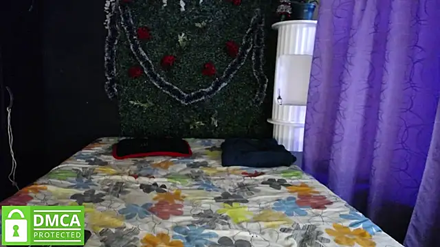 Mr MrsCurie online show from 12-17-25, 10:49