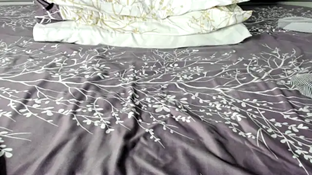 Snapshot of maybelline69 chatting on 02-05-26, 08:02 maybelline69 online show from 02-05-26, 08:02