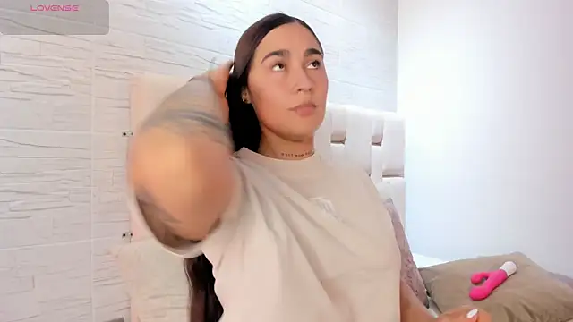 kayleeScott online show from 03-18-26, 07:28