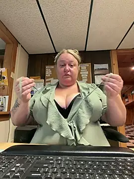 blissful vixen online show from 05-13-26, 03:09