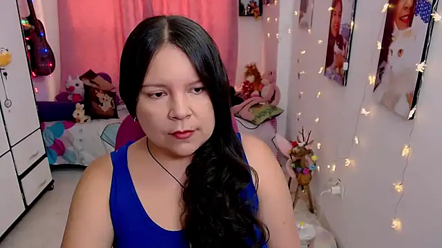 claryssa  online show from 05-21-26, 09:44