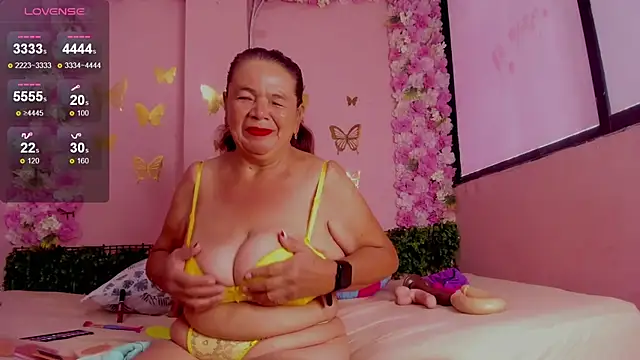 grandmother milf online show from 07-18-26, 12:53