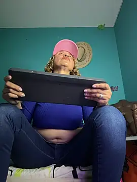 SheraHadee online show from 05-30-26, 04:37