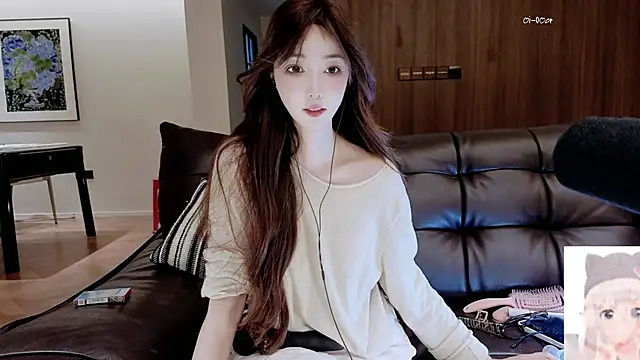 -Aricia- online show from 05-18-26, 01:06