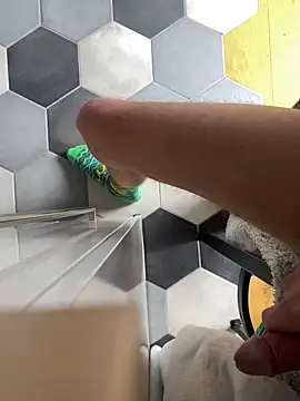 Maxthekid online show from 02-04-25, 09:17