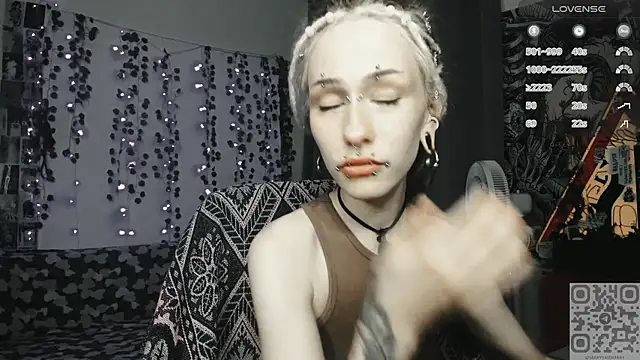 Snapshot of say_mary chatting on 07-25-26, 05:43 say mary online show from 07-25-26, 05:43