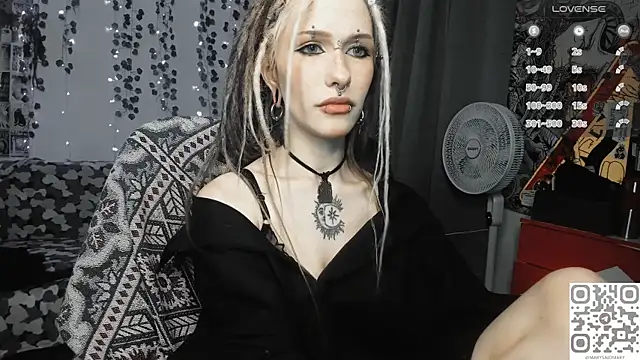 Snapshot of say_mary chatting on 07-30-26, 04:50 say mary online show from 07-30-26, 04:50