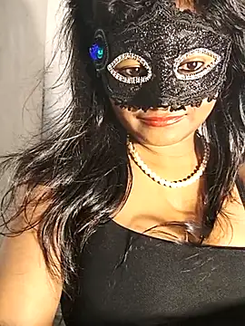 FANTASY QUEEN 07 online show from 10-25-25, 10:26