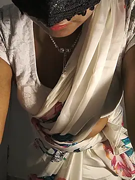 FANTASY QUEEN 07 online show from 06-11-26, 02:33