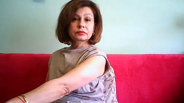 Snapshot of Mat_Elenore chatting on 06-07-26, 08:07 Mat Elenore online show from 06-07-26, 08:07