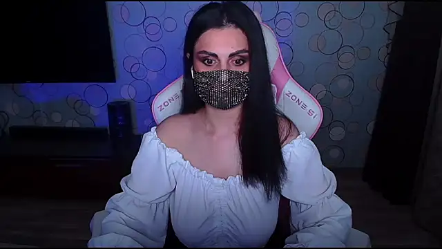   Yasmina   online show from 06-27-26, 03:55