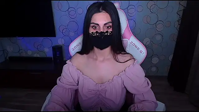   Yasmina   online show from 07-04-26, 04:40