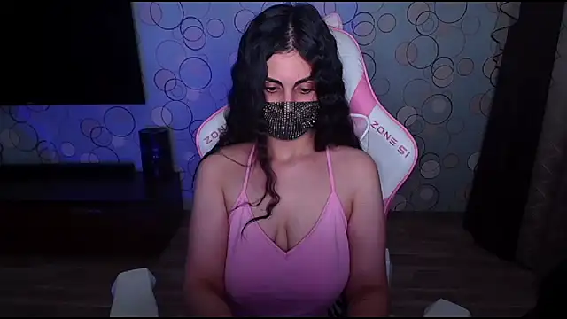   Yasmina   online show from 07-26-26, 04:20