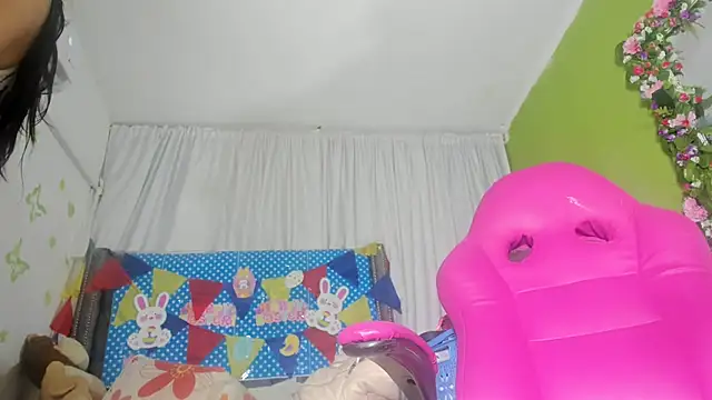 KEYRA-MILLER- online show from 04-06-26, 06:42