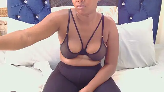 Bootycurvy2 online show from 03-27-26, 01:00