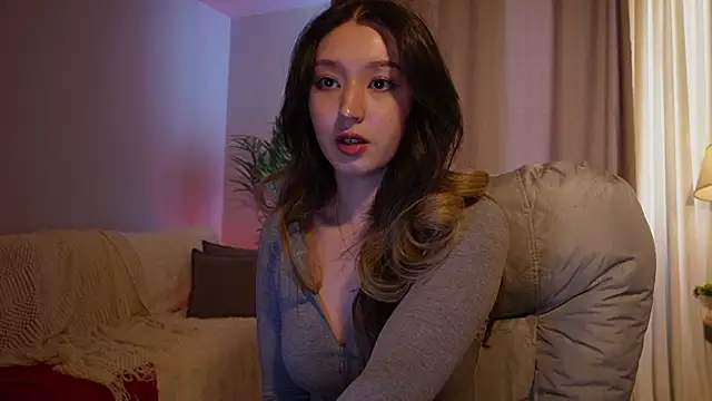 Sarasuo1 online show from 04-13-26, 02:28