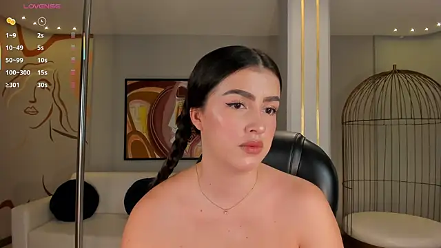 PaulinaSantos  online show from 07-08-26, 07:29
