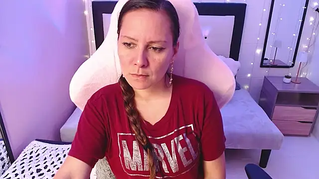 camila delarosa online show from 07-23-26, 01:58