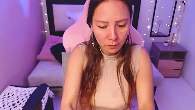 camila delarosa online show from 07-27-26, 03:41
