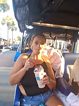 Dixiefaye Pika online show from 11-20-25, 09:36