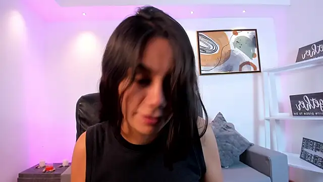 Snapshot of martina_mancini chatting on 07-14-26, 12:22 martina mancini online show from 07-14-26, 12:22