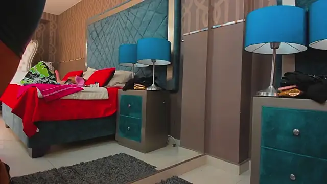 Janna Rousse  online show from 12-04-25, 11:52