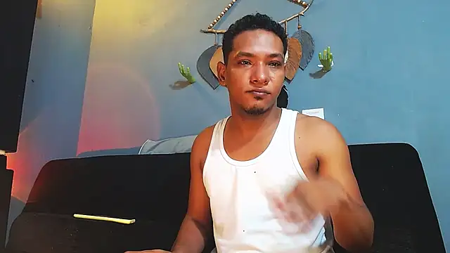Snapshot of Grandeygruesa1 chatting on 06-21-26, 04:09 Grandeygruesa1 online show from 06-21-26, 04:09