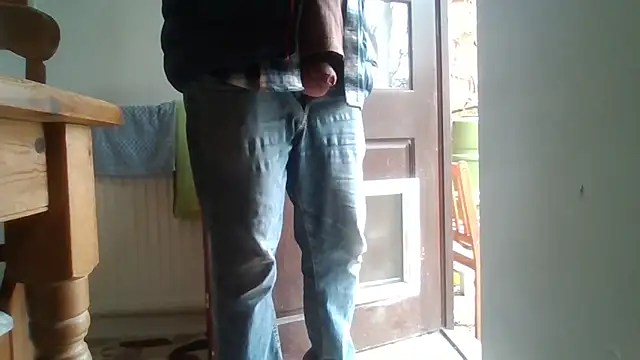 Snapshot of jakjak106 chatting on 03-24-26, 09:14 jakjak106 online show from 03-24-26, 09:14