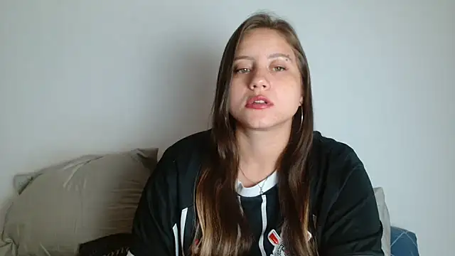 Snapshot of 520_Loirex_741 chatting on 04-04-26, 03:49 520 Loirex 741 online show from 04-04-26, 03:49