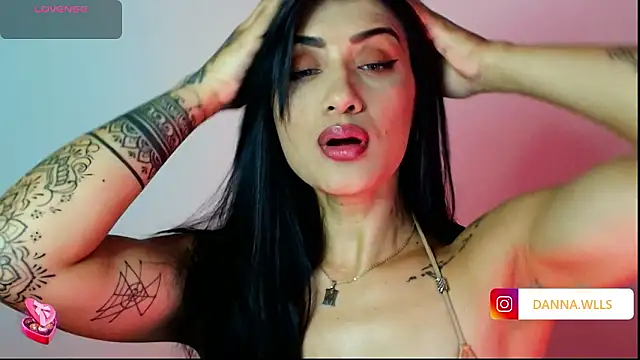 Dannawells online show from 02-21-26, 01:17