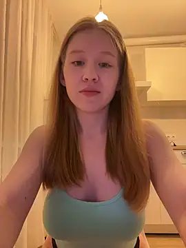 Snapshot of Eva_Weyne chatting on 07-11-26, 09:27 Eva Weyne online show from 07-11-26, 09:27