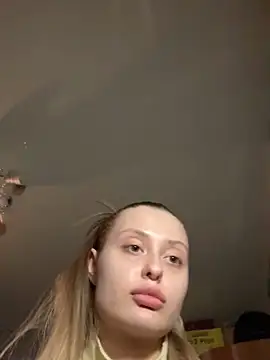 Sweet  Milly online show from 03-08-26, 05:50