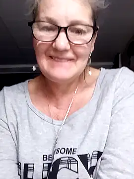 Snapshot of irinamaux chatting on 06-17-26, 11:27 irinamaux online show from 06-17-26, 11:27