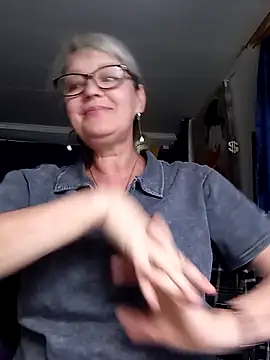 Snapshot of irinamaux chatting on 06-23-26, 02:20 irinamaux online show from 06-23-26, 02:20