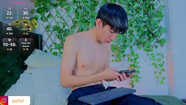 Levii Ackermann online show from 02-04-26, 03:23