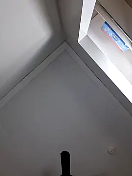 Zander823 online show from 02-06-26, 08:40