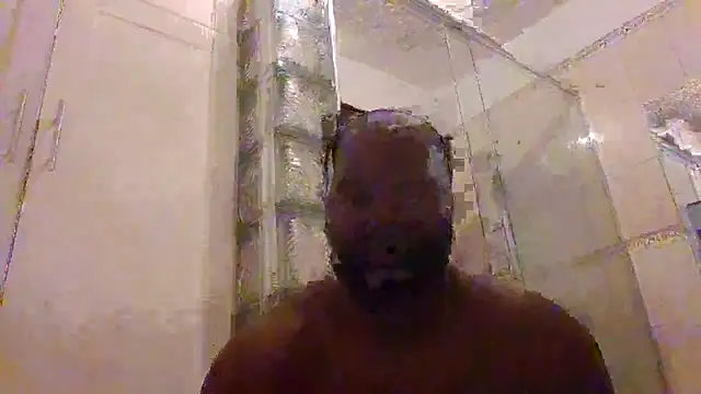 Bighood T online show from 06-18-26, 06:13