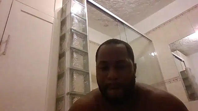 Bighood T online show from 06-21-26, 05:43