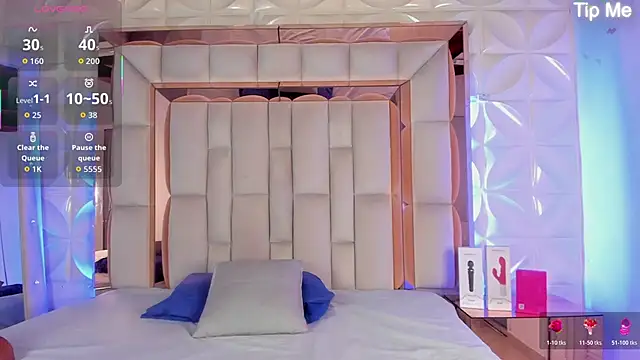 nicole cooper   online show from 02-10-26, 07:18