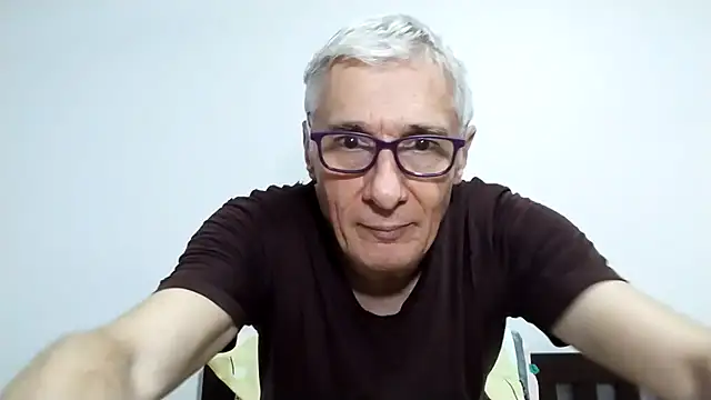 Snapshot of BIGUNCUTHARDCOCK chatting on 02-18-26, 01:51 BIGUNCUTHARDCOCK online show from 02-18-26, 01:51