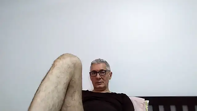 Snapshot of BIGUNCUTHARDCOCK chatting on 03-07-26, 01:46 BIGUNCUTHARDCOCK online show from 03-07-26, 01:46