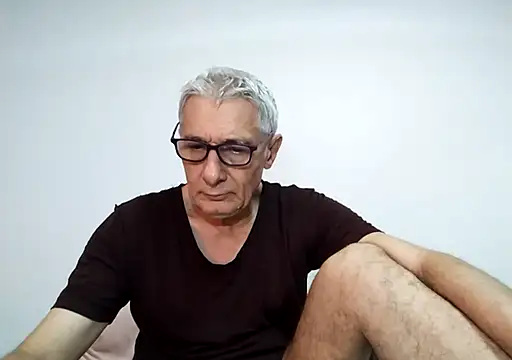 Snapshot of BIGUNCUTHARDCOCK chatting on 04-03-26, 01:25 BIGUNCUTHARDCOCK online show from 04-03-26, 01:25