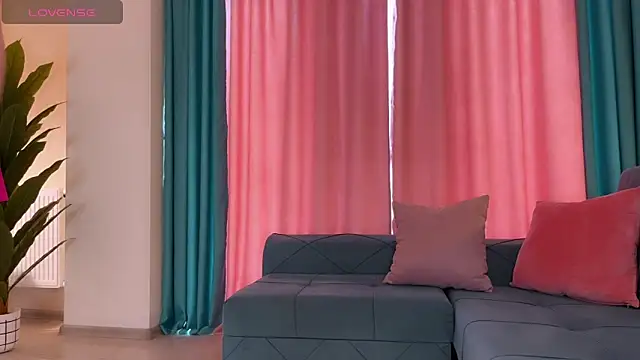 UrGoddessJenny online show from 05-16-26, 10:47
