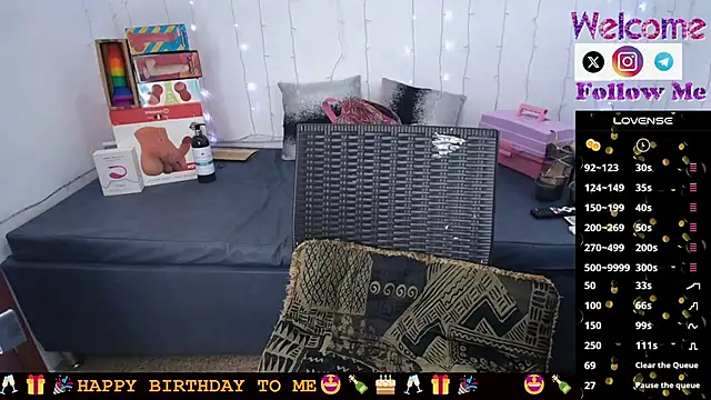 SofiaMadisson online show from 02-04-25, 01:38