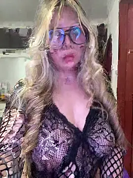 CristalGmez online show from 07-07-26, 04:15