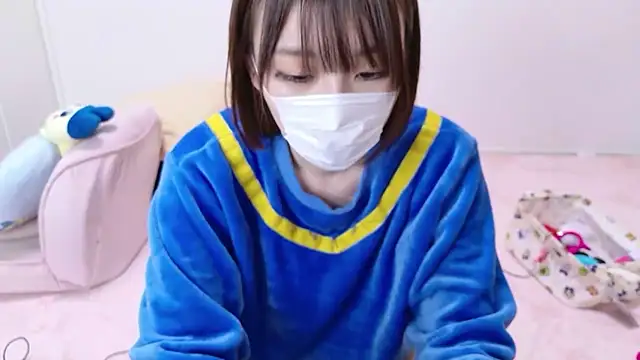 hi---chan- online show from 04-10-26, 02:11