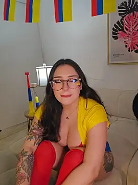 freya bella  online show from 07-04-26, 05:24